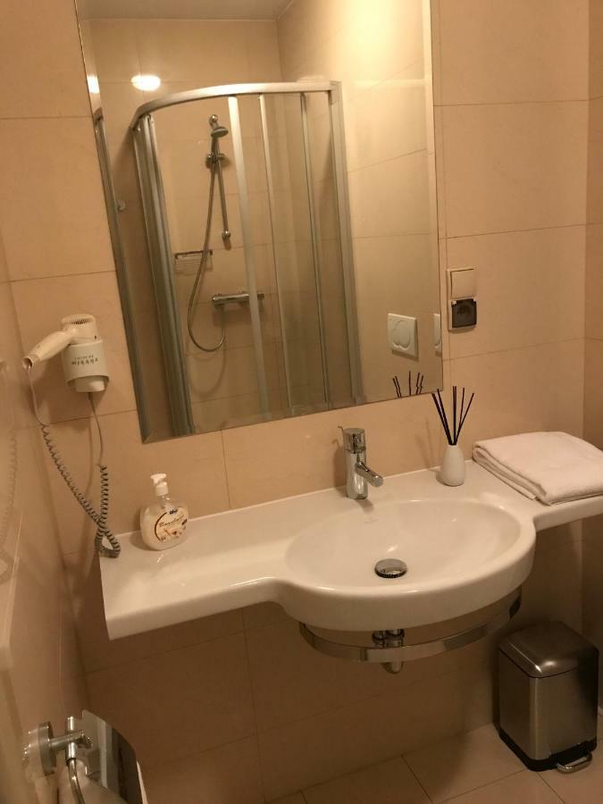 Apartament 454 W Hotelu Diva 科沃布热格 外观 照片